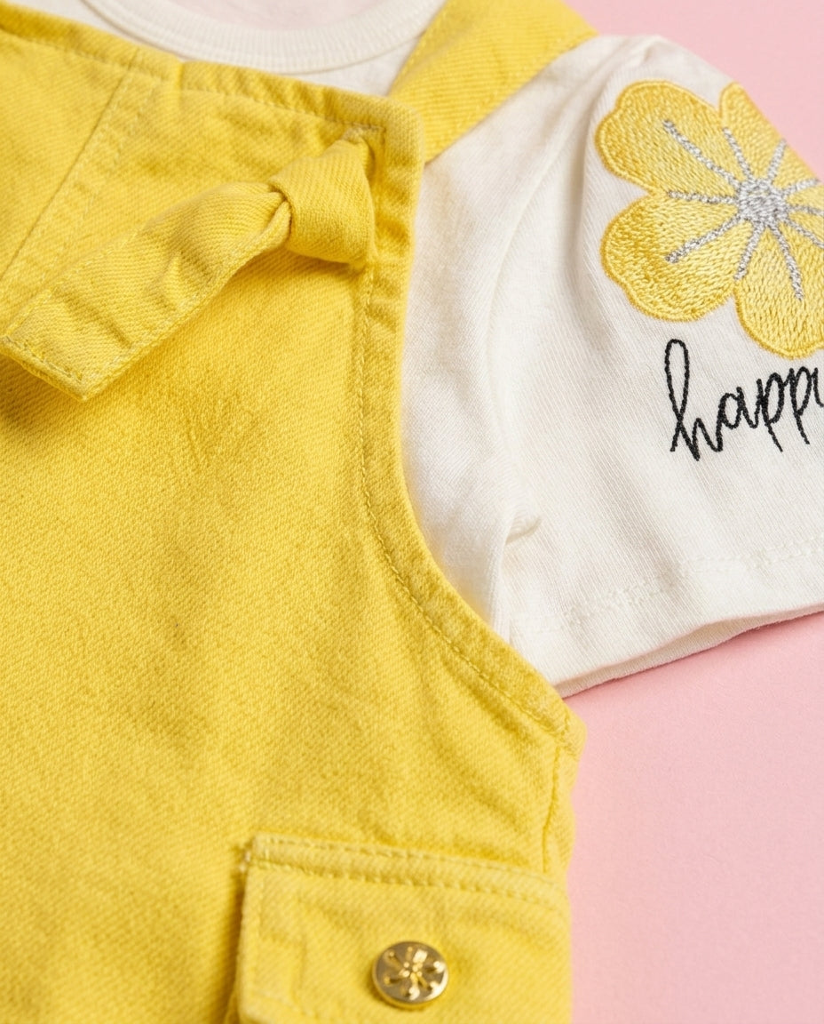 Jardineira Amarela + blusa Happy